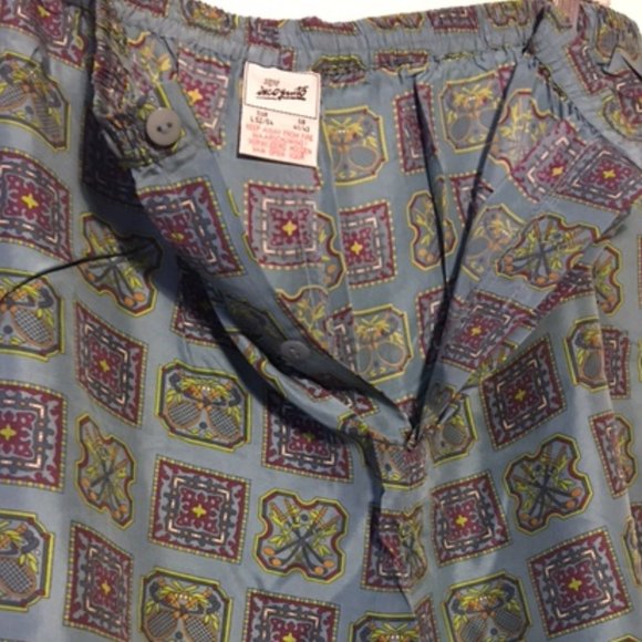 SIGNE INCOGNITO Light Blue Men's Silk Pajama Set With Shorts Size L NWT - Picture 5 of 11